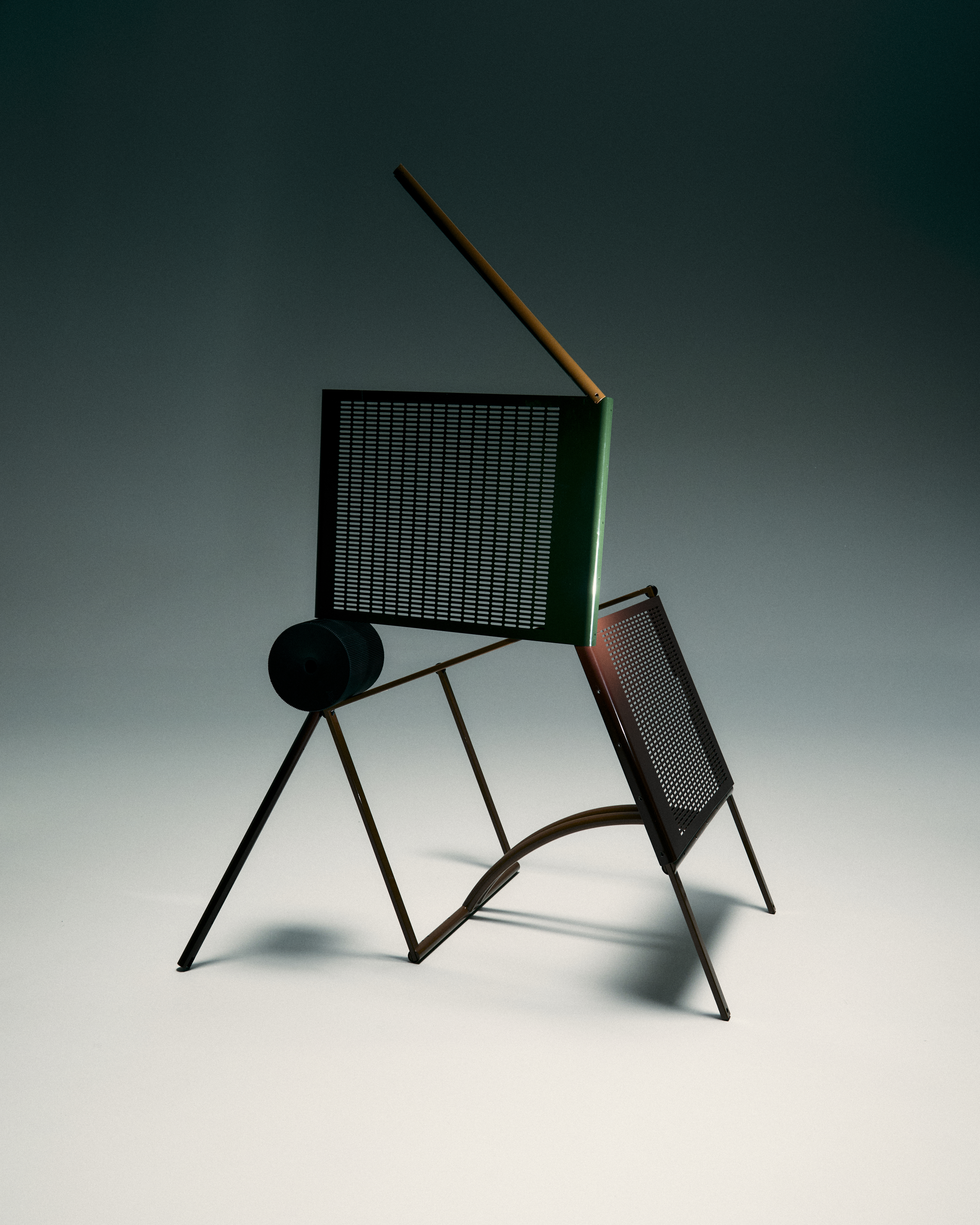 ALIAS Interpreting Something Else Deconstruction PRIMA Ph Alecio Ferrari Set Design Studio Testo