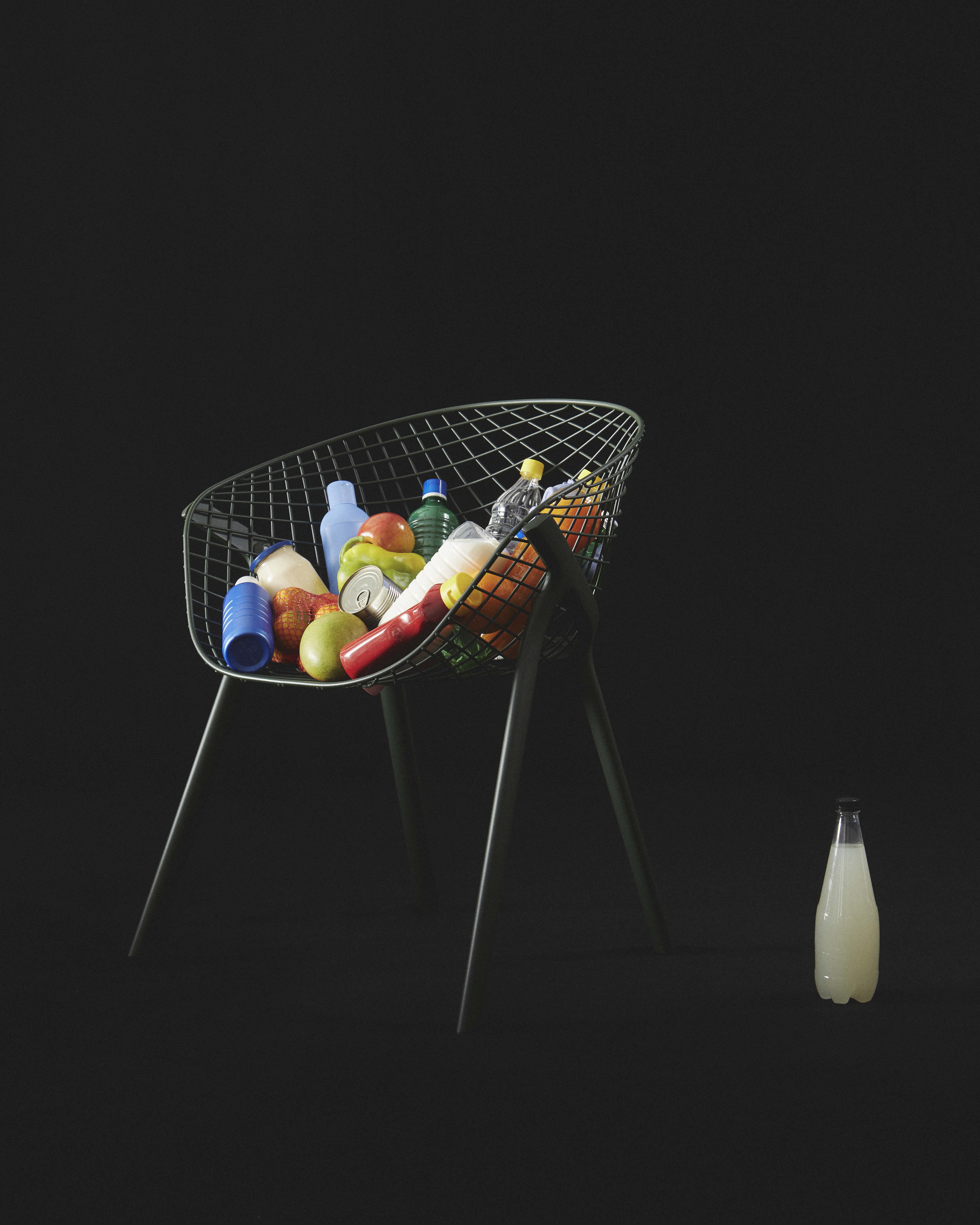 ALIAS Interpreting Something Else Irony KOBI CHAIR Ph Alecio Ferrari Set Design Studio Testo