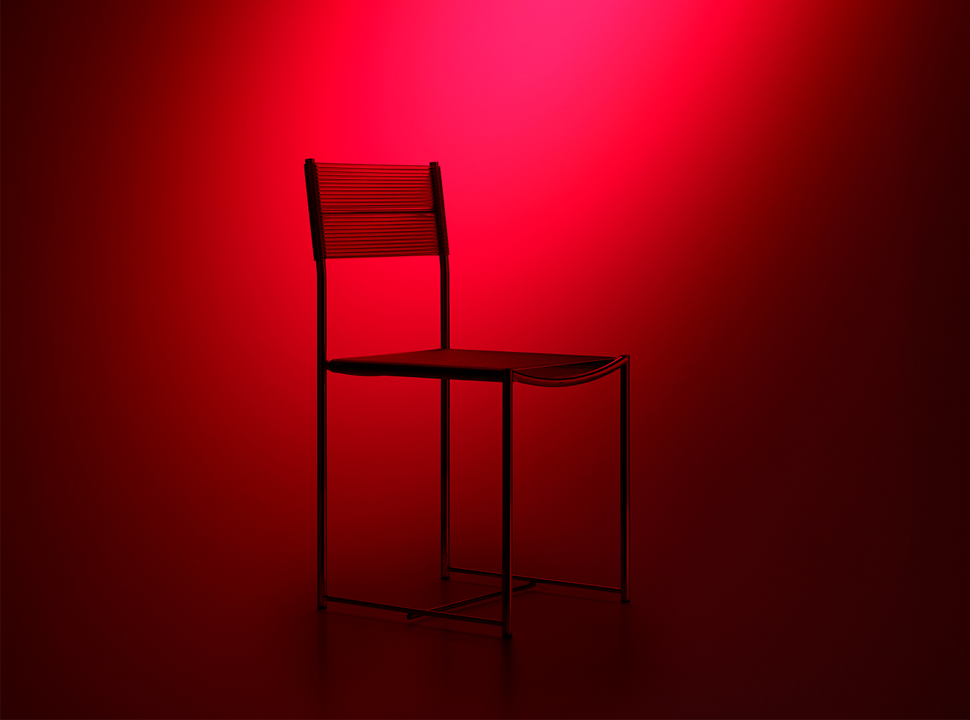 Alias believes in a synergy between functionality and art, the pursuit of a Something Else that gives life to cutting-edge and unique products.