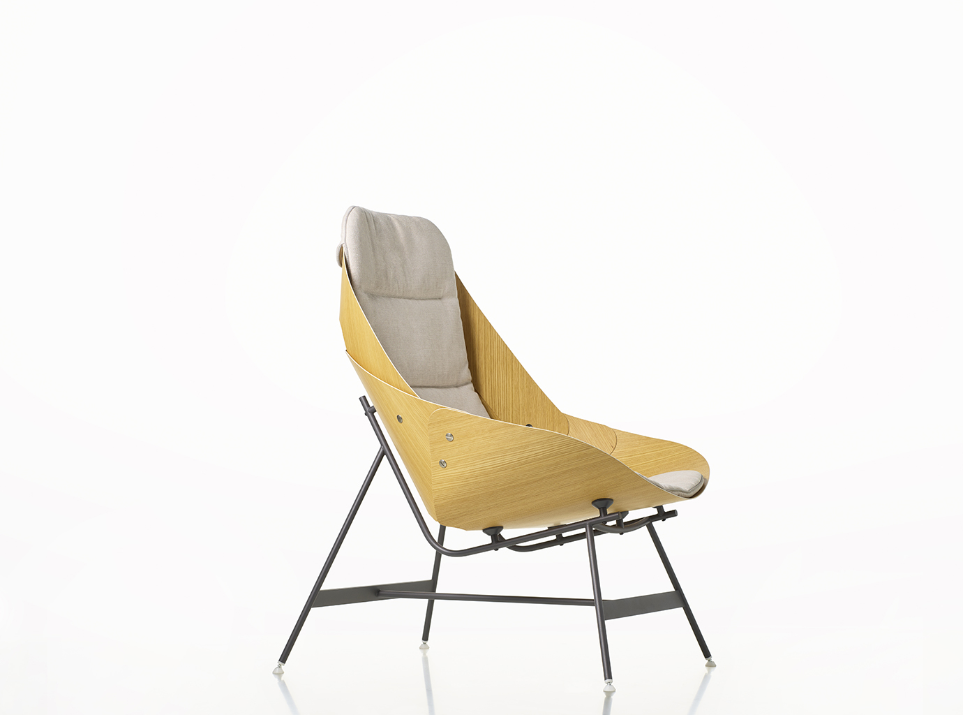 Die Leidenschaft bei der Herstellung unserer Produkte und die Zusammenarbeit mit weltberühmten Designern haben Alias im Bereich Möbeldesign internationale Preis