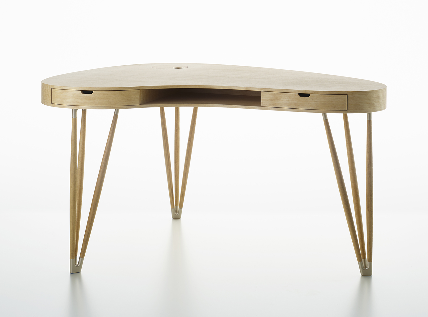 Die Leidenschaft bei der Herstellung unserer Produkte und die Zusammenarbeit mit weltberühmten Designern haben Alias im Bereich Möbeldesign internationale Preis