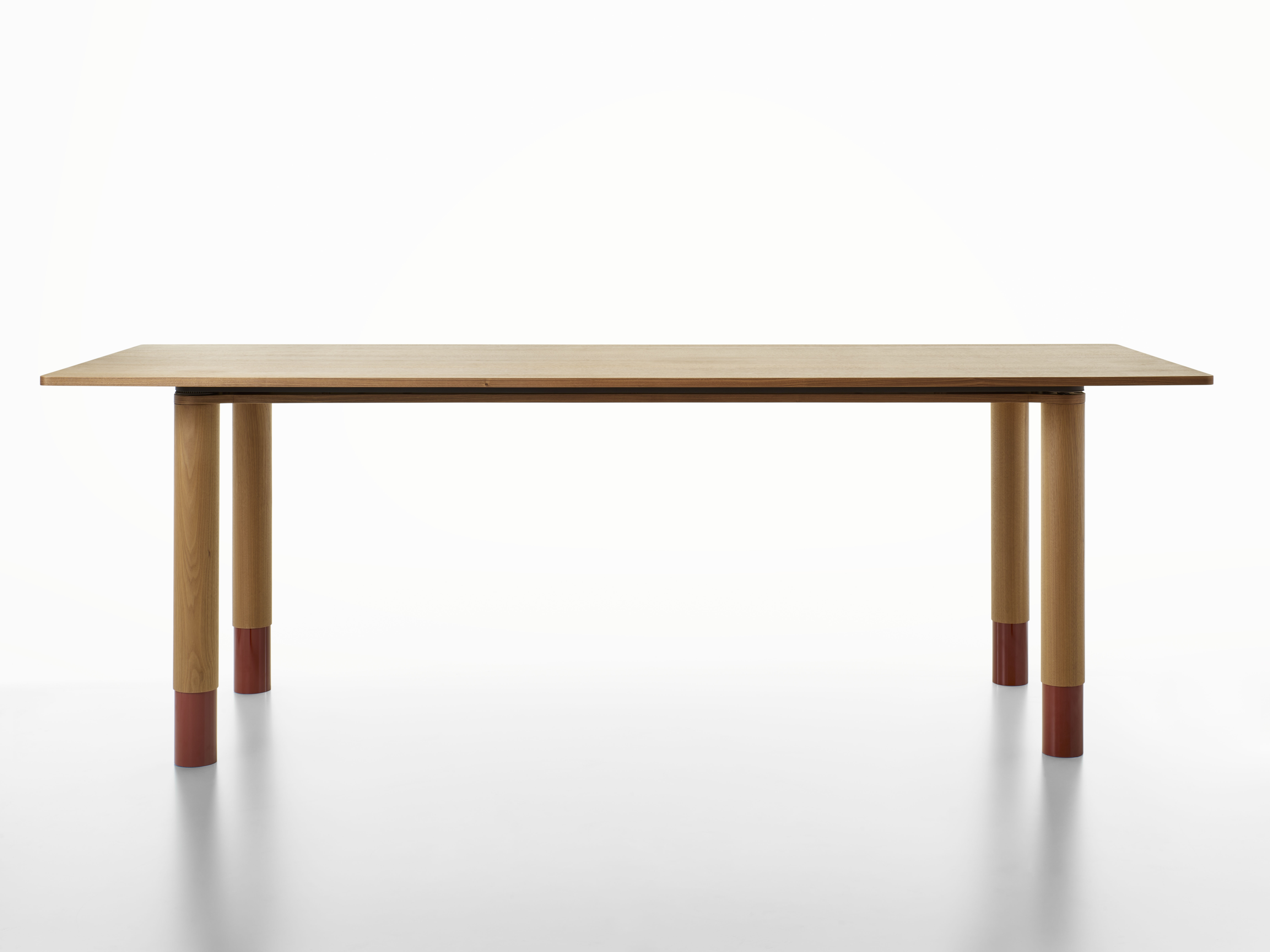 Alias Nastro table