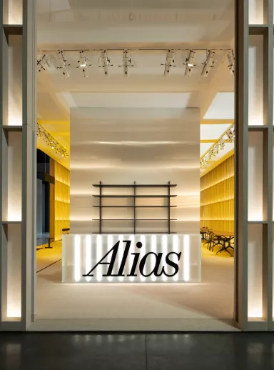 Alias Stand Salone2024