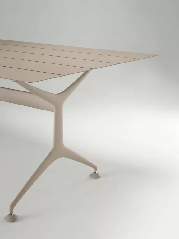 Alias Frametable outdoor 3